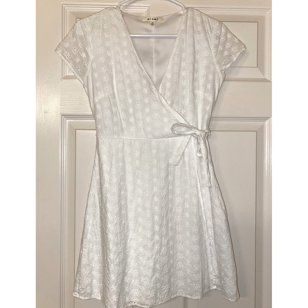 White flower dress